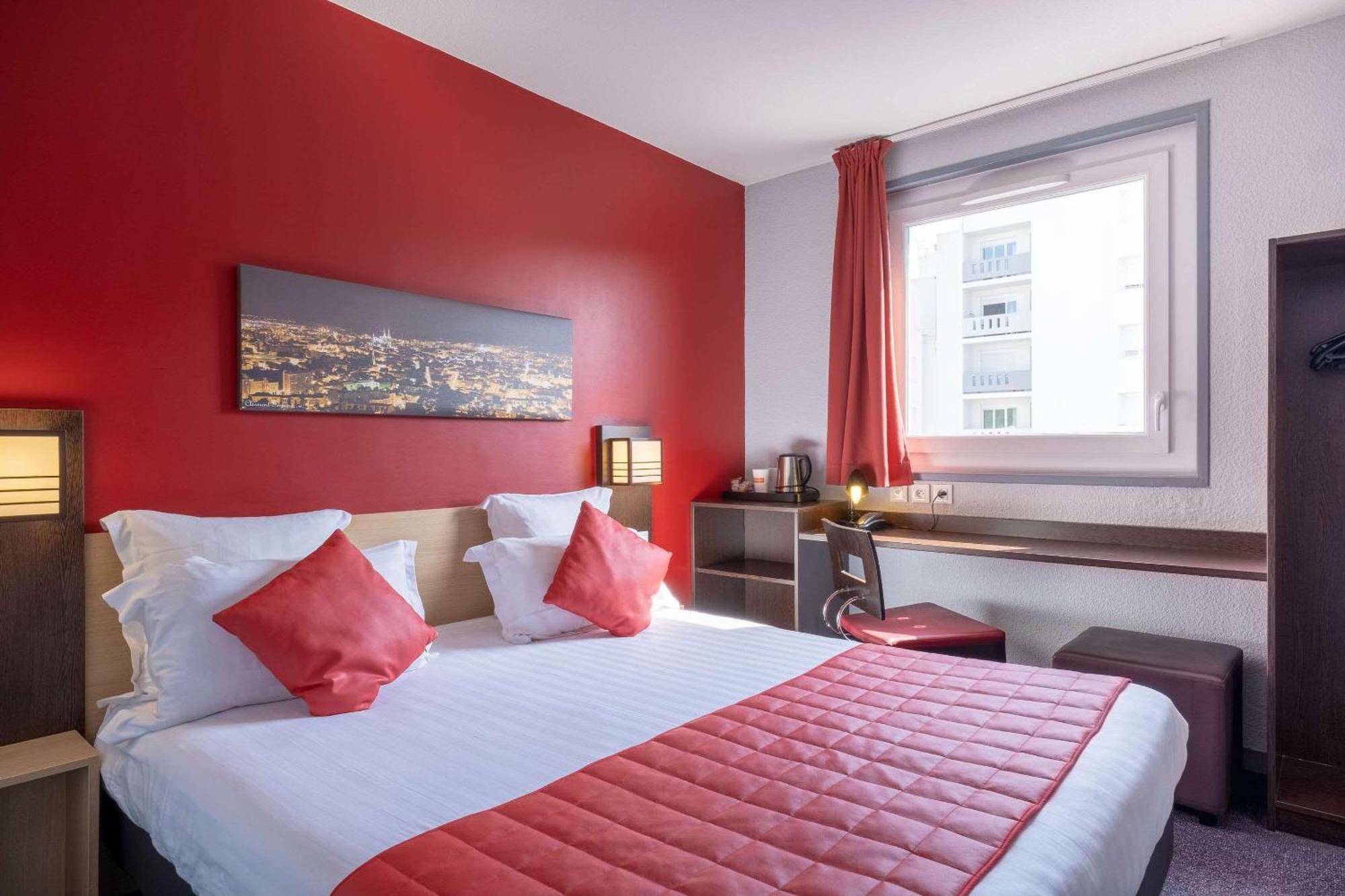 Comfort Hotel Clermont Saint Jacques Ngoại thất bức ảnh