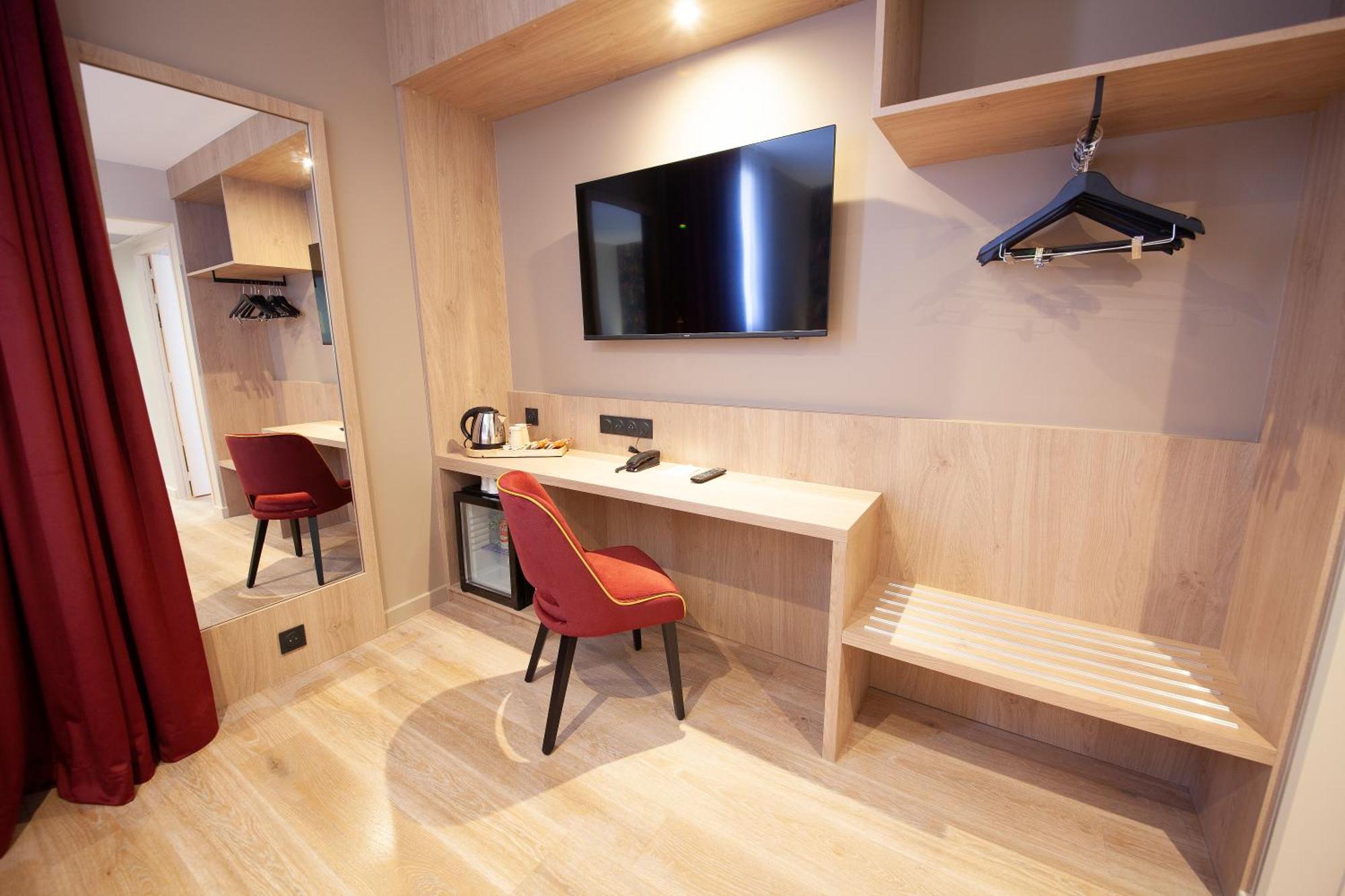 Comfort Hotel Clermont Saint Jacques Ngoại thất bức ảnh