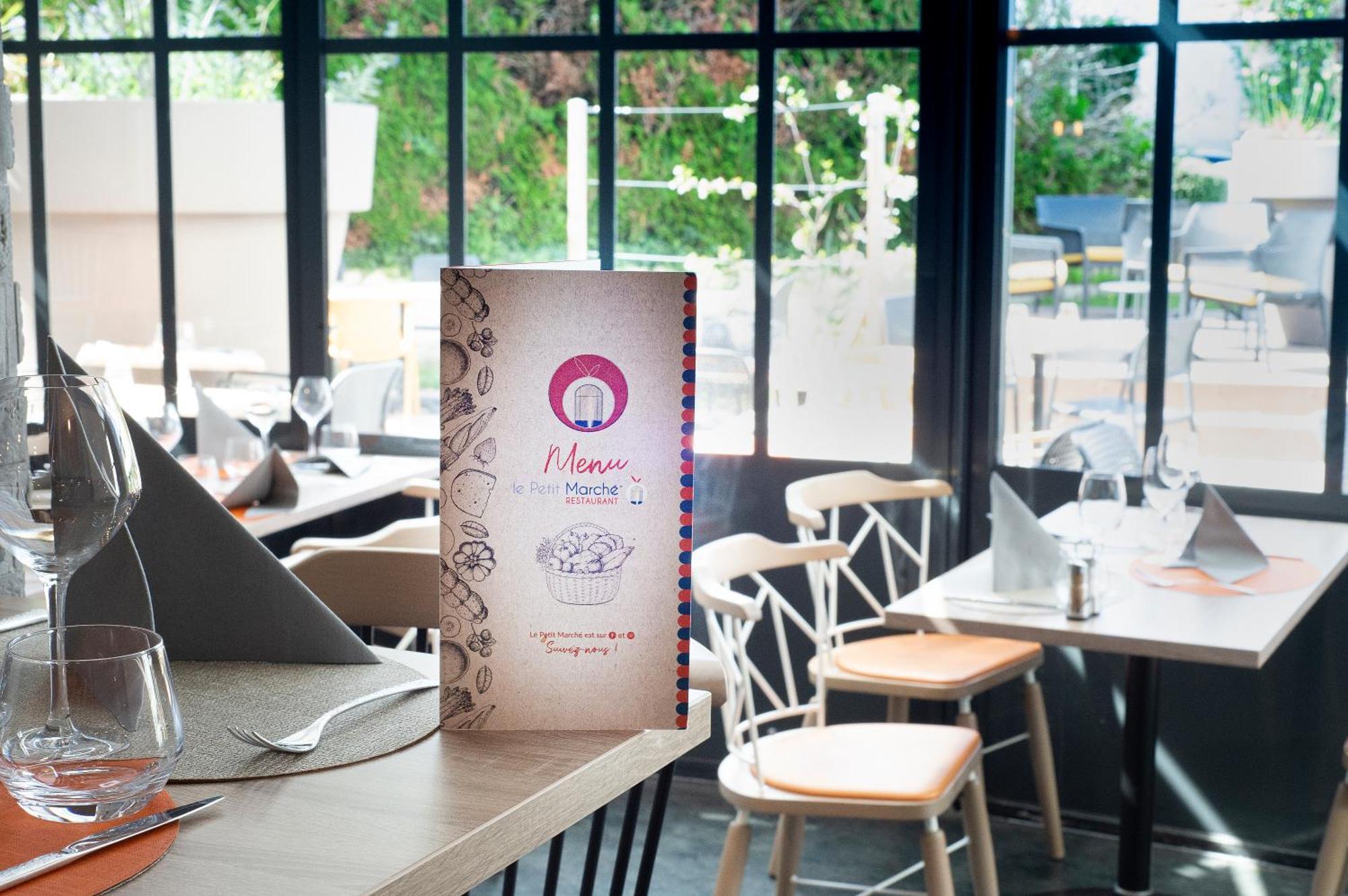 Comfort Hotel Clermont Saint Jacques Ngoại thất bức ảnh